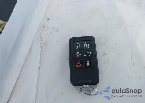 2014 Volvo Xc60 T6 Premier Plus z USA, uszkodzony, nr VIN YV4902DZ5E2530971